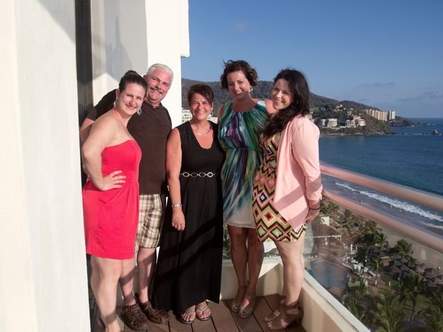 La boda de Jacob y Kacey en Ixtapa Zihuatanejo, Guerrero 14