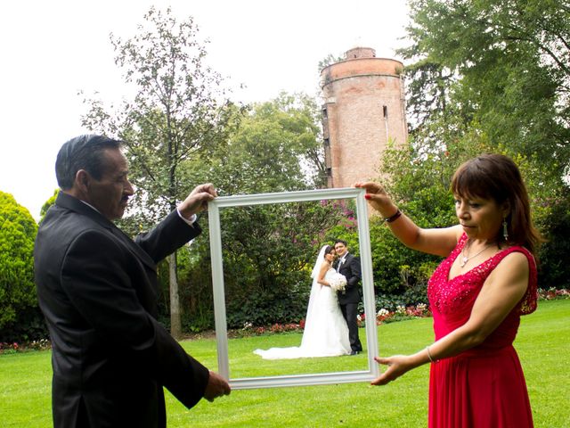 La boda de Jonathan  y Carolina en Coyoacán, Ciudad de México 125