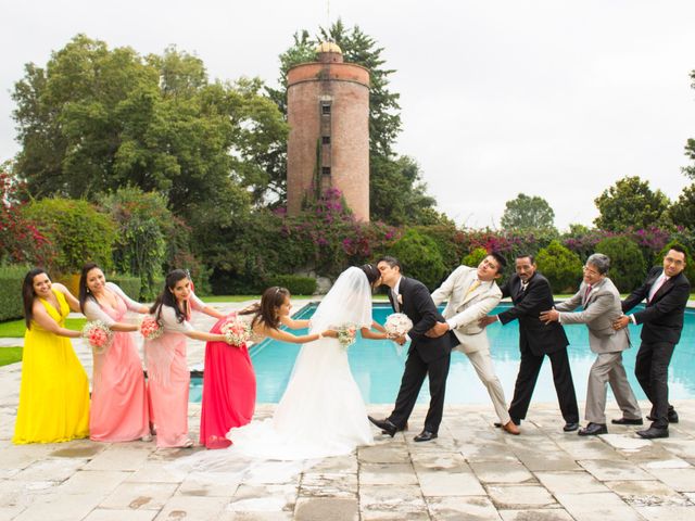 La boda de Jonathan  y Carolina en Coyoacán, Ciudad de México 130