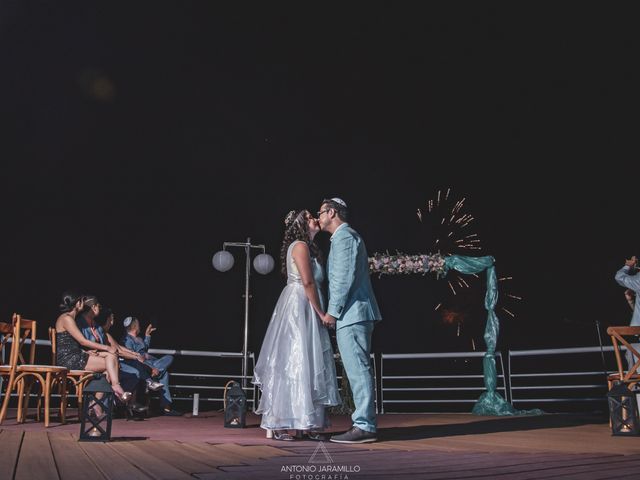La boda de Alejandra y Mario en Acapulco, Guerrero 76