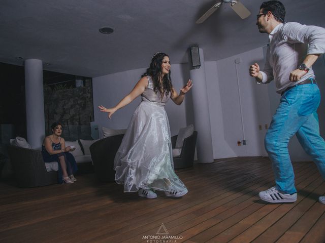 La boda de Alejandra y Mario en Acapulco, Guerrero 96