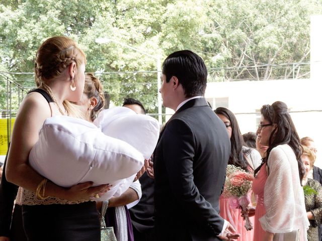 La boda de Jonathan  y Carolina en Coyoacán, Ciudad de México 10