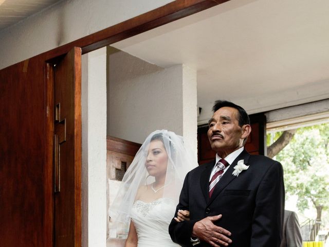 La boda de Jonathan  y Carolina en Coyoacán, Ciudad de México 14