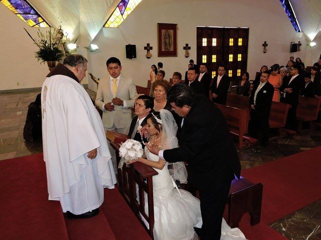 La boda de Jonathan  y Carolina en Coyoacán, Ciudad de México 24