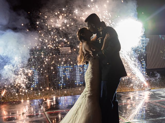 La boda de Daniel y Jisele en Colima, Colima 10