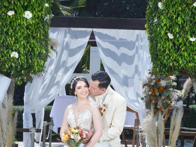 La boda de Alfredo y Esperanza en Ixtapan de La Sal, Estado México 12