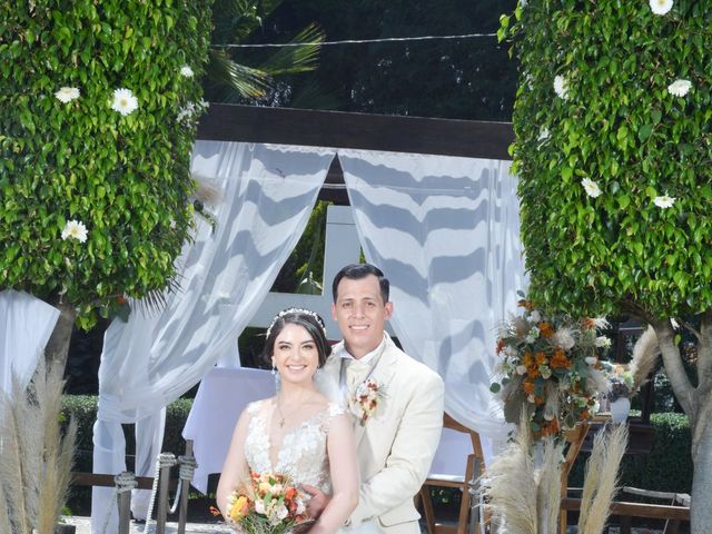 La boda de Alfredo y Esperanza en Ixtapan de La Sal, Estado México 13