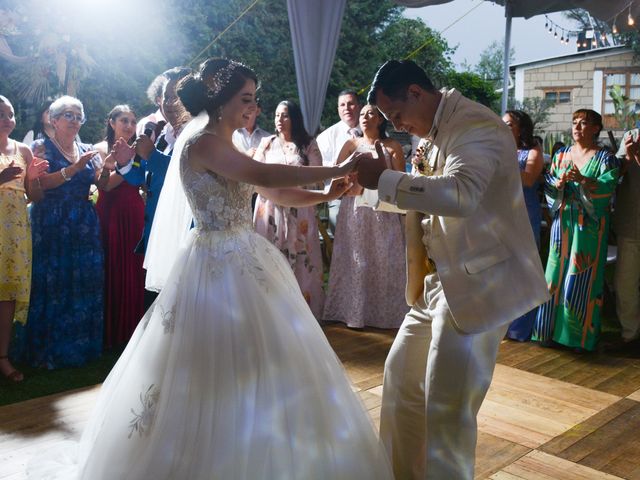 La boda de Alfredo y Esperanza en Ixtapan de La Sal, Estado México 25