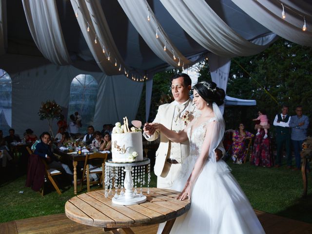 La boda de Alfredo y Esperanza en Ixtapan de La Sal, Estado México 28