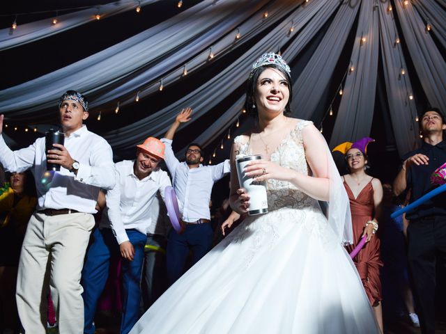 La boda de Alfredo y Esperanza en Ixtapan de La Sal, Estado México 1