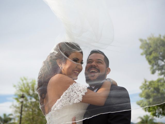 La boda de Carlos y Mariana en Guadalajara, Jalisco 15