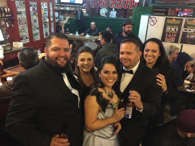 La boda de Víctor  y Cristina  en Ensenada, Baja California 11