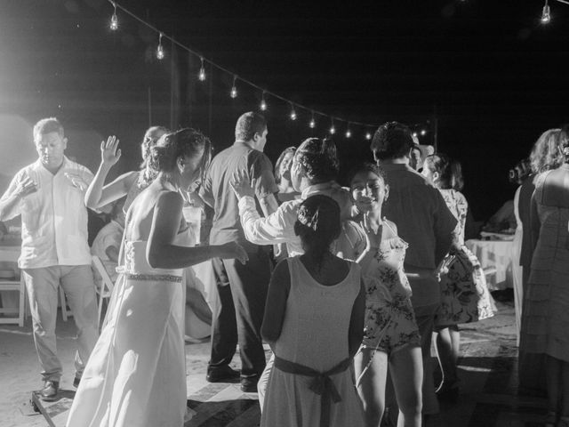 La boda de Edel y Raquel en Bahía de Banderas, Nayarit 38
