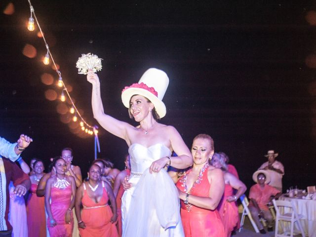 La boda de Edel y Raquel en Bahía de Banderas, Nayarit 47