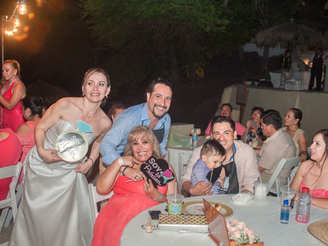 La boda de Edel y Raquel en Bahía de Banderas, Nayarit 71