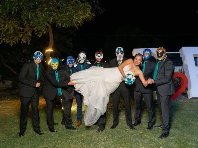 La boda de Fernando y Paulina en Zitácuaro, Michoacán 19