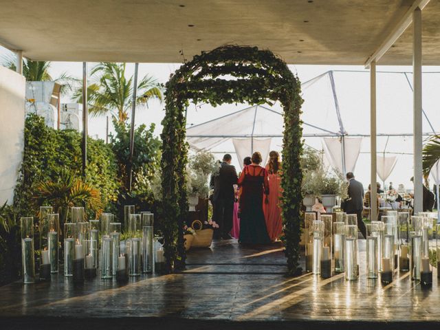 La boda de Julio y Elba en Mazatlán, Sinaloa 30