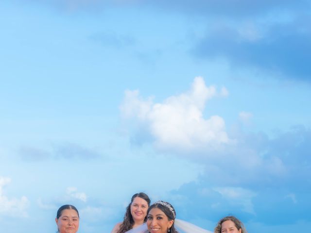 La boda de Charlie  y Ali en Cancún, Quintana Roo 8