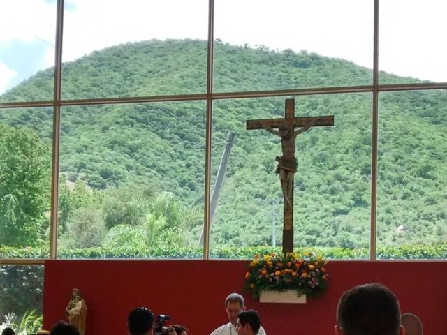 La boda de Alfredo y Anabel en Ajijic, Jalisco 5