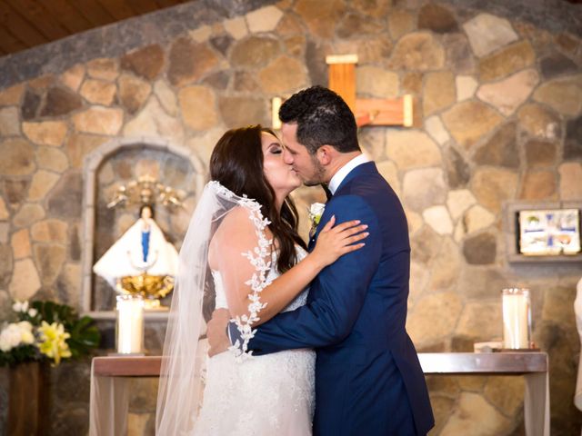 La boda de Alberto y Adriana en Ensenada, Baja California 22