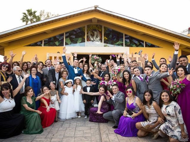 La boda de Alberto y Adriana en Ensenada, Baja California 23