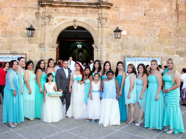 La boda de Erik y Claudia en Zapopan, Jalisco 15