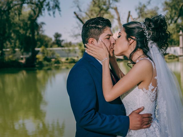 La boda de Adán y Violeta en Lagos de Moreno, Jalisco 23