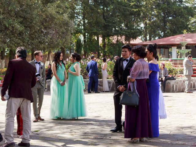 La boda de Ernesto y Fabiola en Villa del Carbón, Estado México 1