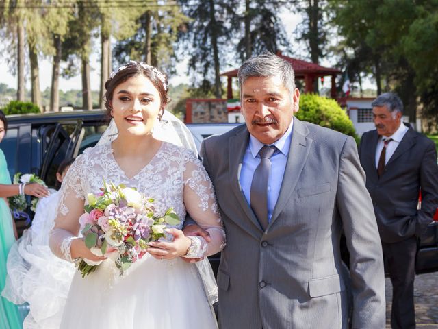 La boda de Ernesto y Fabiola en Villa del Carbón, Estado México 24