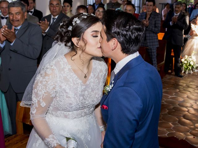 La boda de Ernesto y Fabiola en Villa del Carbón, Estado México 329