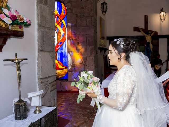 La boda de Ernesto y Fabiola en Villa del Carbón, Estado México 335