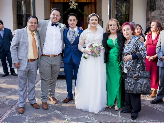 La boda de Ernesto y Fabiola en Villa del Carbón, Estado México 383