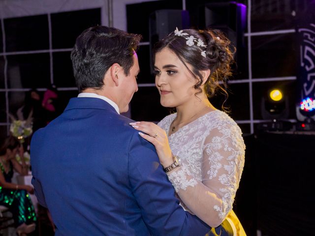 La boda de Ernesto y Fabiola en Villa del Carbón, Estado México 786