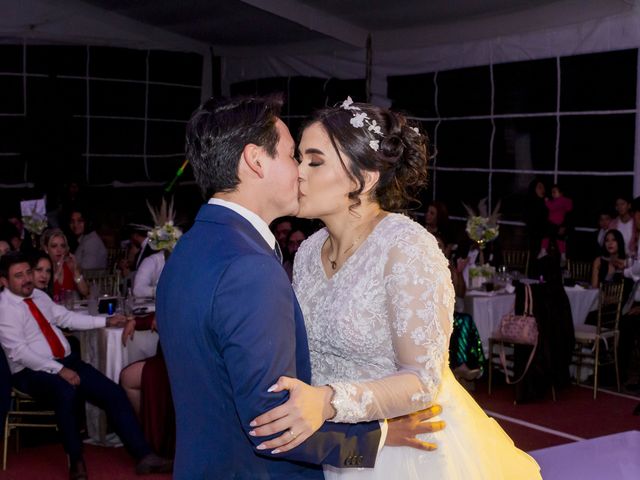 La boda de Ernesto y Fabiola en Villa del Carbón, Estado México 806