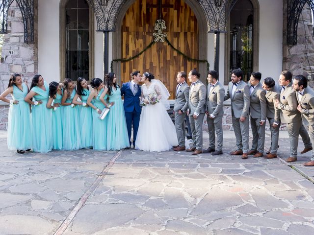 La boda de Ernesto y Fabiola en Villa del Carbón, Estado México 430