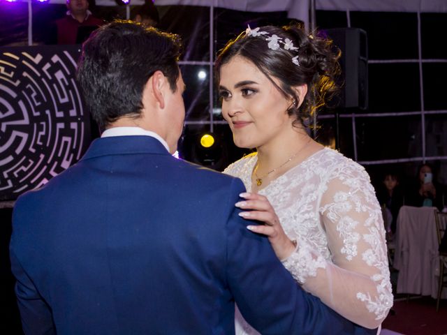La boda de Ernesto y Fabiola en Villa del Carbón, Estado México 767