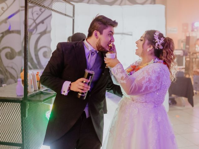 La boda de Victoria y Eduardo  en Saltillo, Coahuila 2