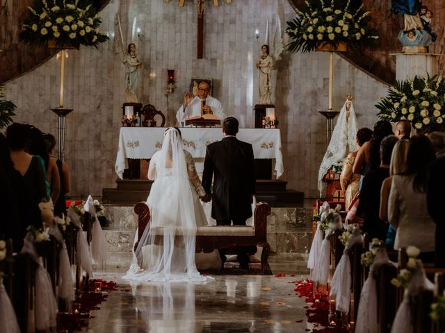 La boda de Victoria y Eduardo  en Saltillo, Coahuila 5