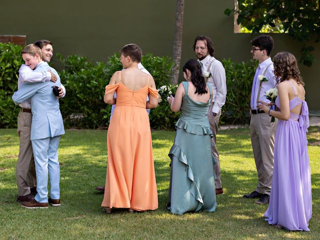 La boda de Seth y Claire en Playa del Carmen, Quintana Roo 28