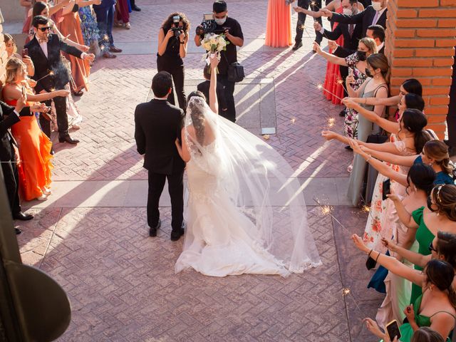 La boda de Alonso y Lilia en Hermosillo, Sonora 41