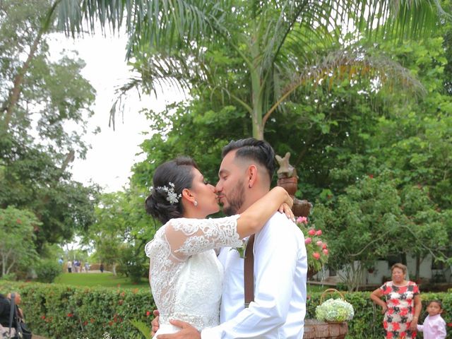 La boda de Eder y Saday en Acayucan, Veracruz 23