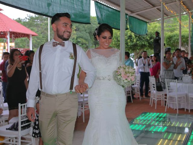 La boda de Eder y Saday en Acayucan, Veracruz 32