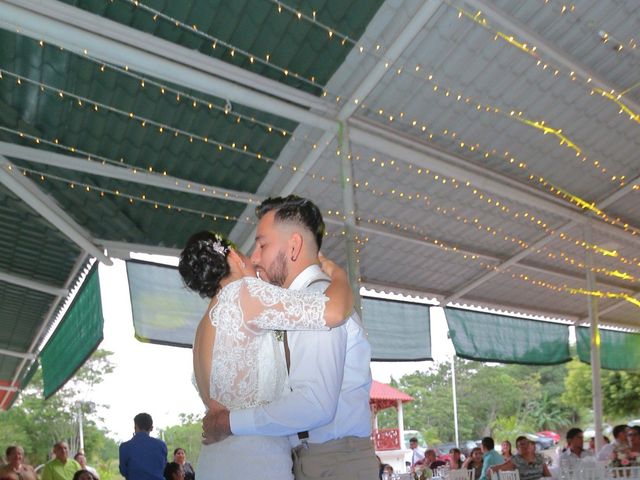 La boda de Eder y Saday en Acayucan, Veracruz 34