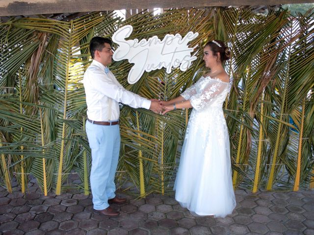 La boda de Juan Pablo  y Alejandra  en Manzanillo, Colima 6