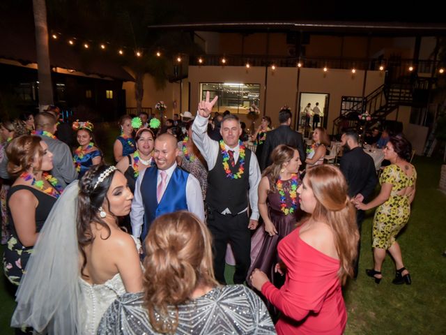 La boda de Elias y Gina en Tijuana, Baja California 27