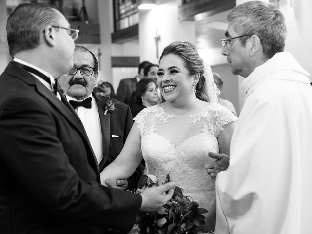 La boda de Alfonso y Laura en Coyoacán, Ciudad de México 16