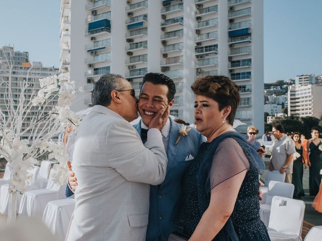 La boda de Norberto y Dulce en Acapulco, Guerrero 34