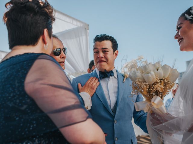 La boda de Norberto y Dulce en Acapulco, Guerrero 43