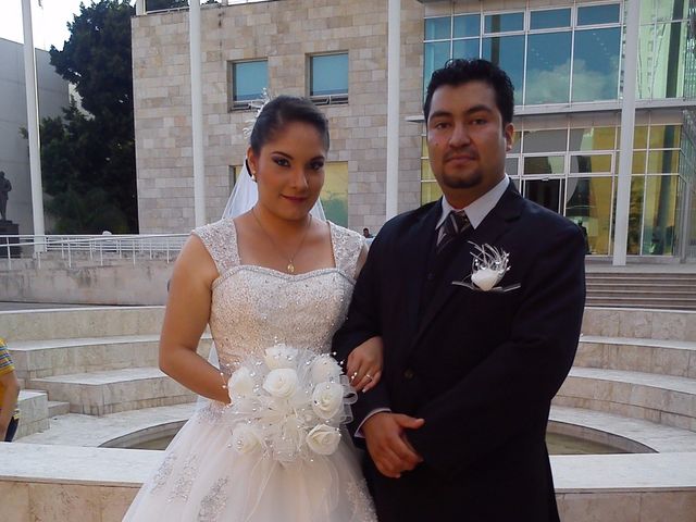 La boda de Rodrigo y Verónica en León, Guanajuato 14