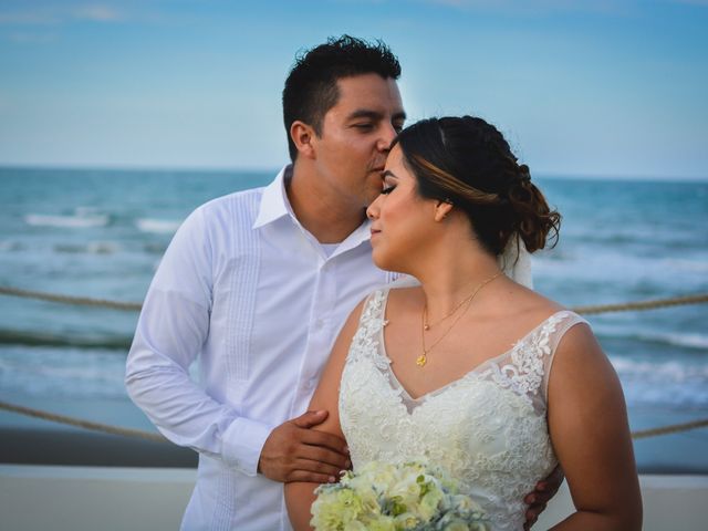 La boda de Hazael y Ana Karen en Veracruz, Veracruz 1
